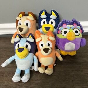 Bluey & Friends Plush Lot of 5‎